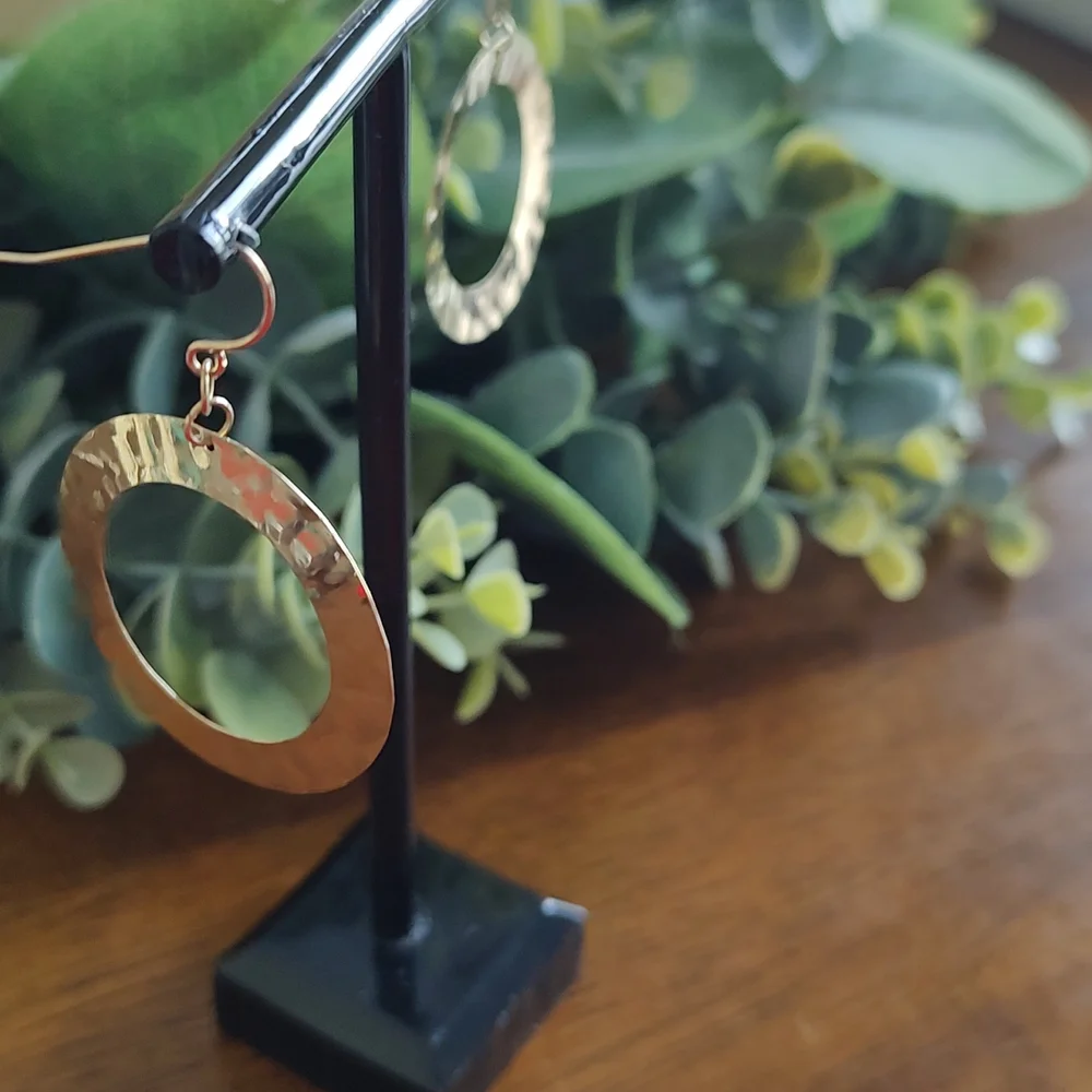 Solid 14k Gold Hammered Circle Earrings - Picture 2 of 6